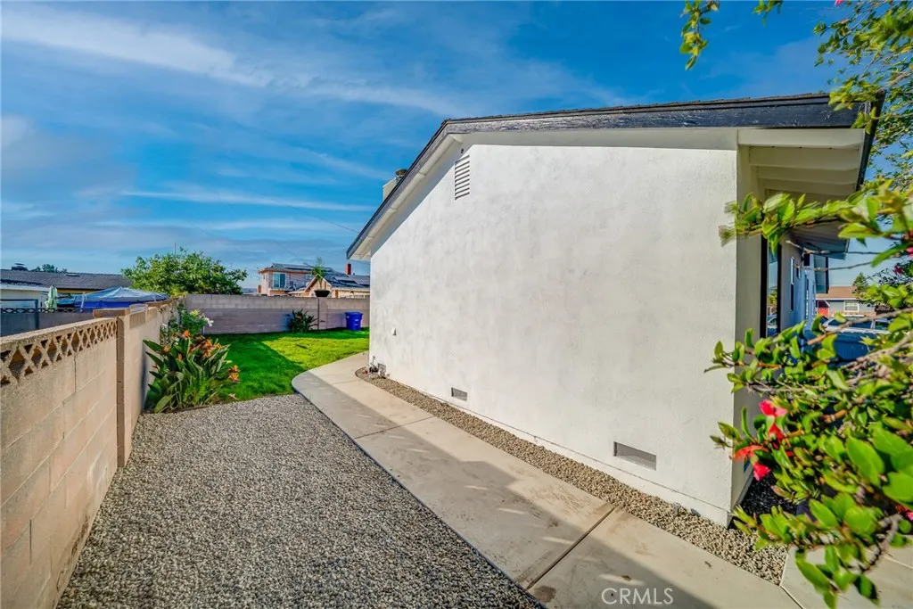 5896 Honduras, Buena Park, California 90620 home-pic-17