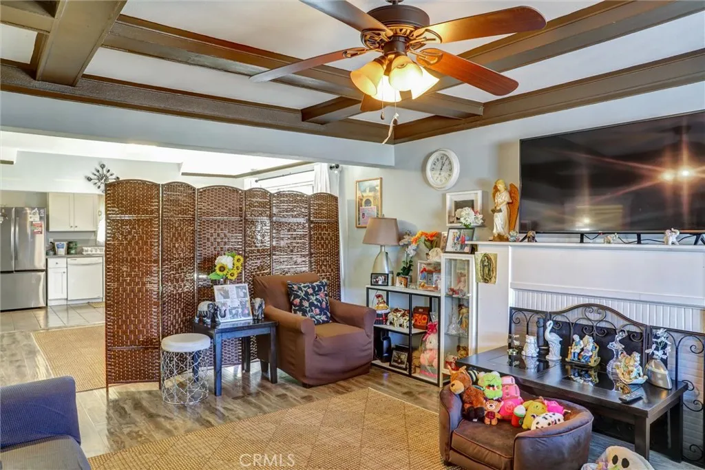 5008 Cimarron, Los Angeles, California 90062 home-pic-7