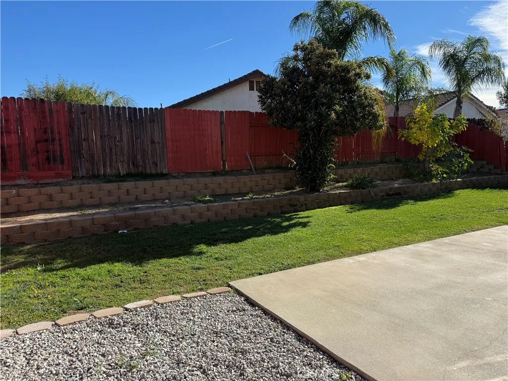 1732 Vasili, Beaumont, California 92223 home-pic-12