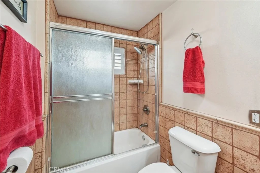 13426 Crocker Street, Los Angeles, California 90061 home-pic-28