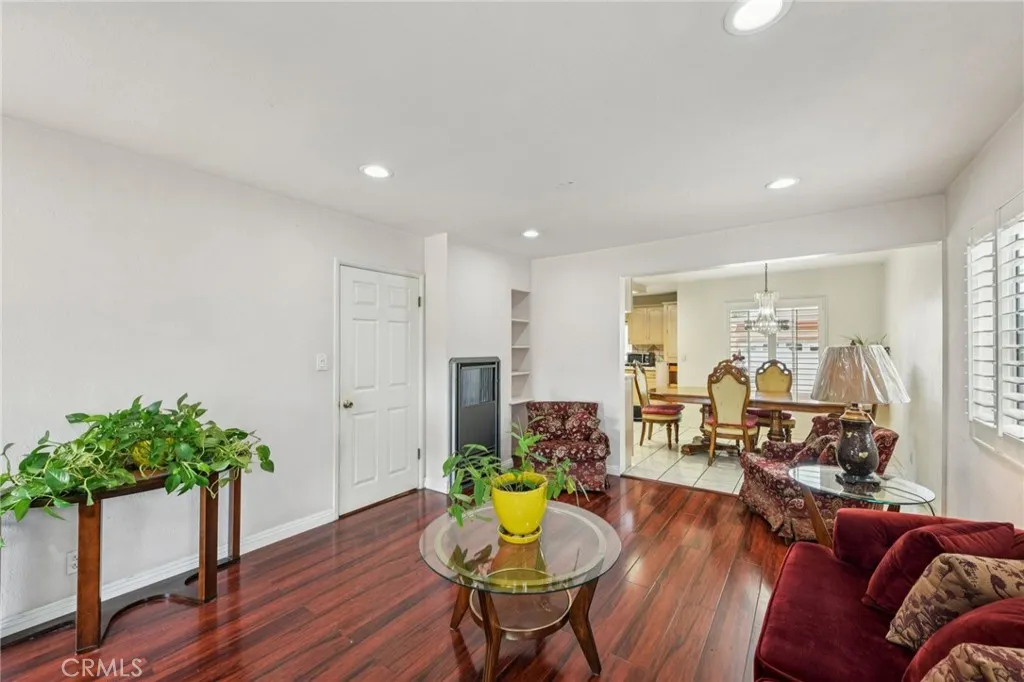 13426 Crocker Street, Los Angeles, California 90061 home-pic-10