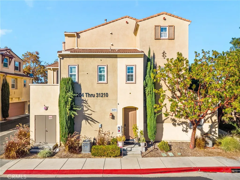 31210 Strawberry Tree, Temecula, California 92592 home-pic-40