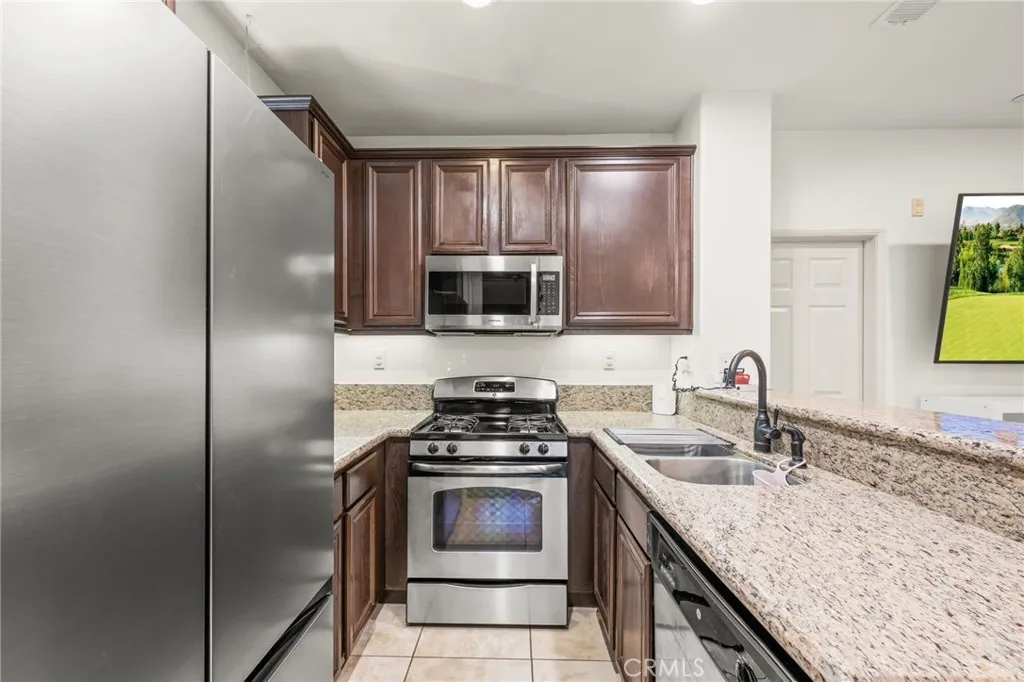 31210 Strawberry Tree, Temecula, California 92592 home-pic-7