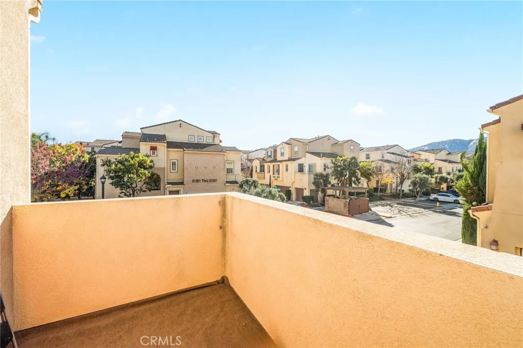31210 Strawberry Tree, Temecula, California 92592 home-pic-16