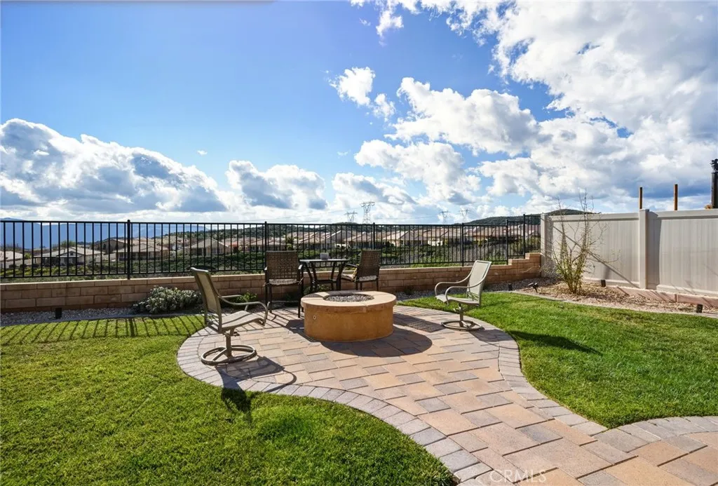 1639 Alissa Flowers, Beaumont, California 92223 home-pic-24