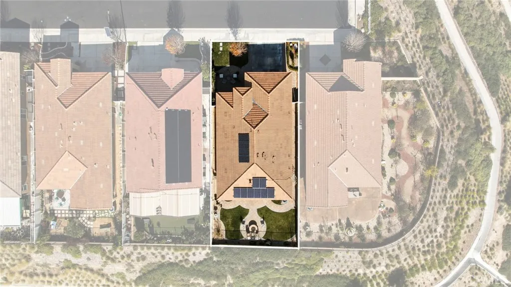 1639 Alissa Flowers, Beaumont, California 92223 home-pic-33