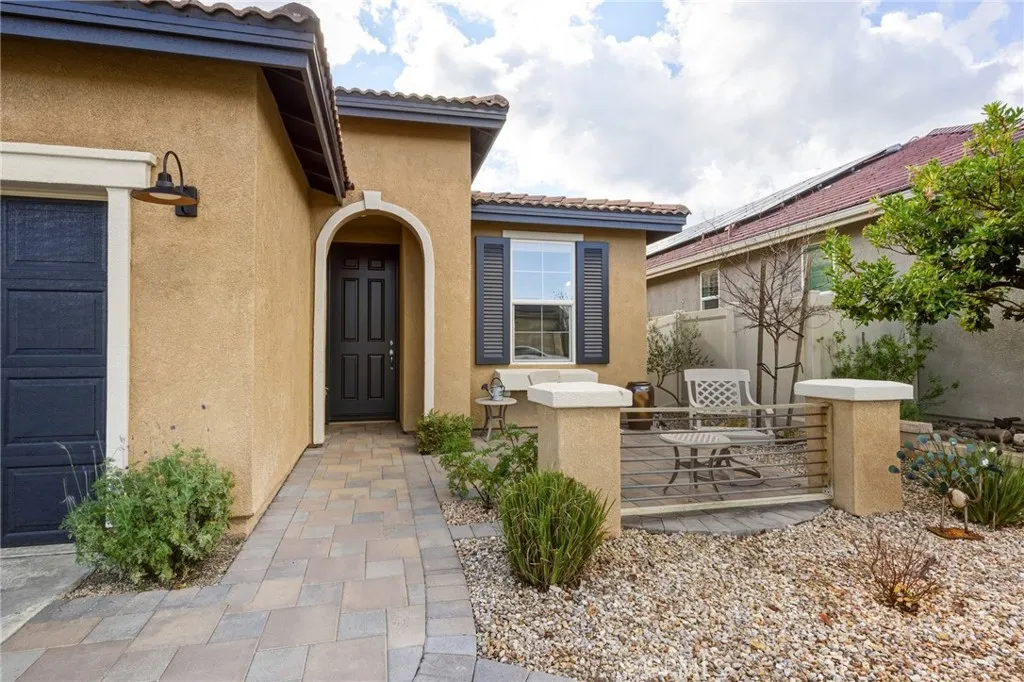 1639 Alissa Flowers, Beaumont, California 92223 home-pic-3