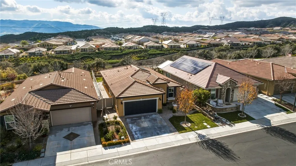 1639 Alissa Flowers, Beaumont, California 92223 home-pic-29