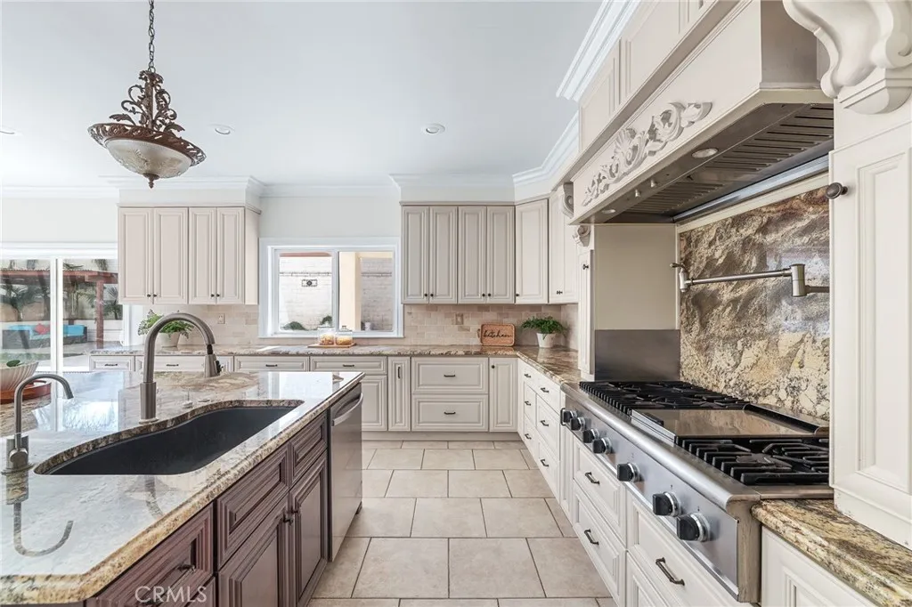11179 Summerside, Rancho Cucamonga, California 91737 home-pic-17