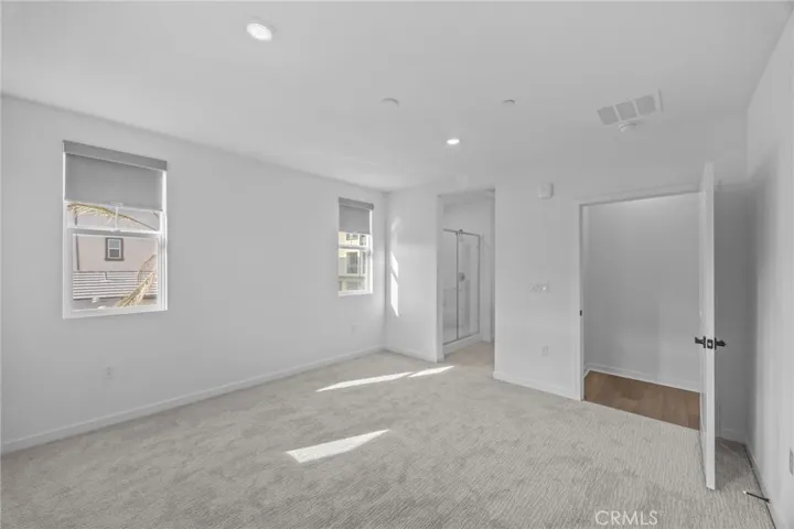 6137 Valentina Way 201, Eastvale, California 92880