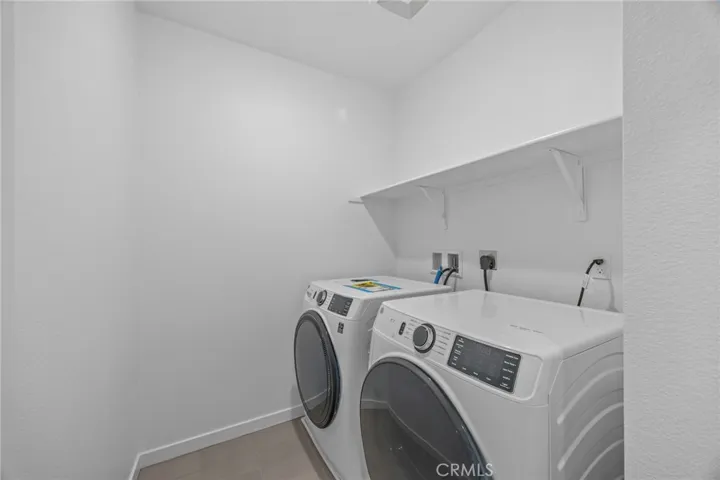 6137 Valentina Way 201, Eastvale, California 92880