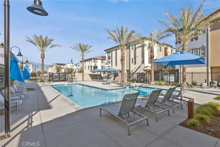 6137 Valentina Way 201, Eastvale, California 92880