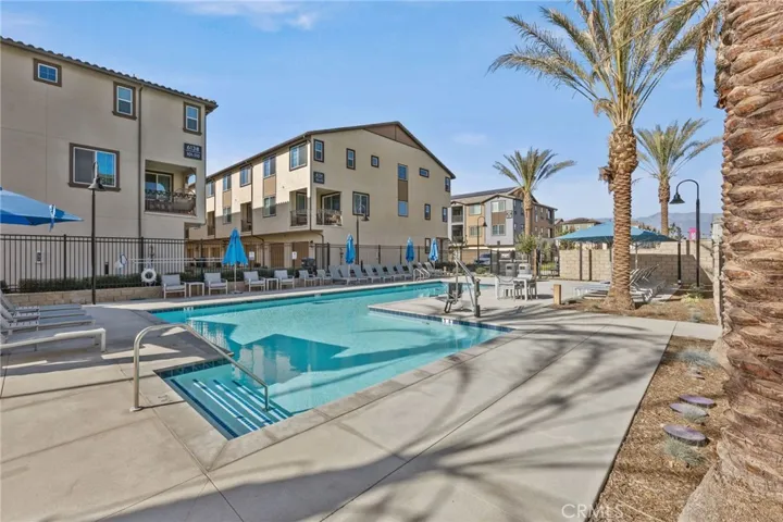 6137 Valentina Way 201, Eastvale, California 92880