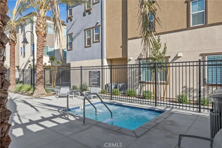 6137 Valentina Way 201, Eastvale, California 92880