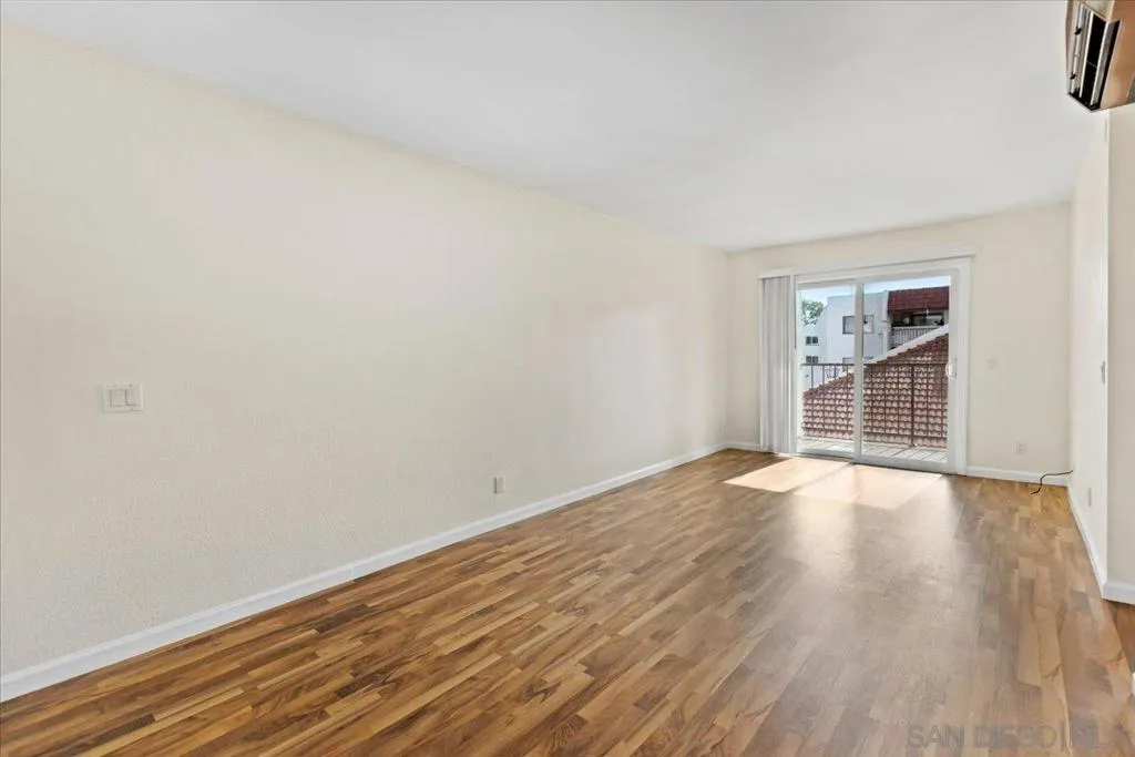 6350 Genesee Ave 220, San Diego, California 92122 home-pic-17