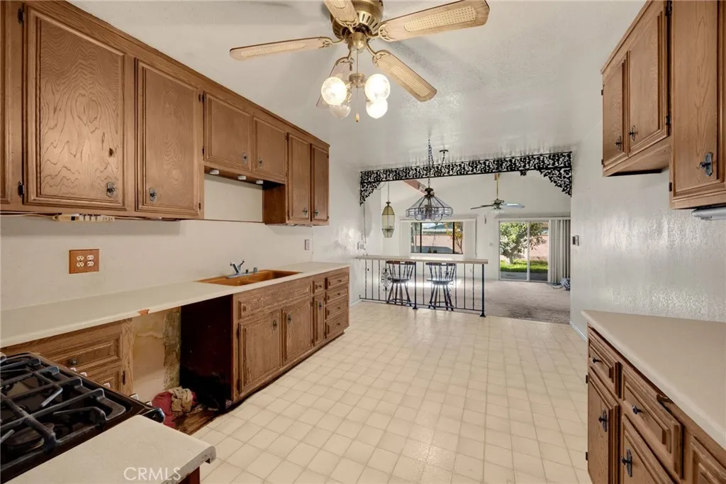 10563 Bluefield, Whittier, California 90604 home-pic-7