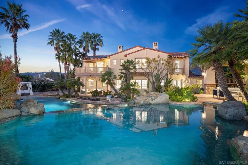 7910 Nathaniel Ct, San Diego, California 92127 home-pic-0