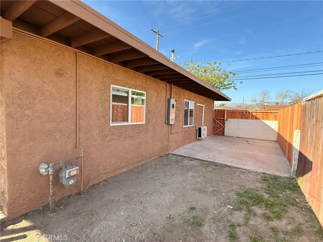 472 Mill Street, Colton, California 92324