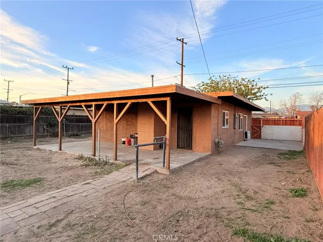 472 Mill Street, Colton, California 92324
