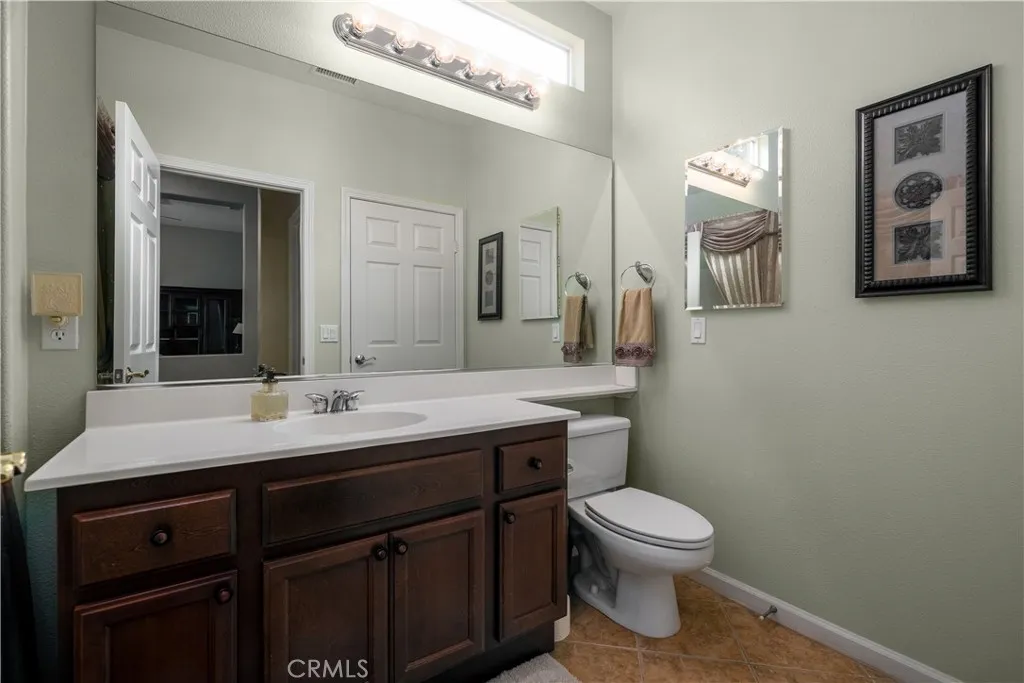 23976 Steelhead, Corona, California 92883 home-pic-15