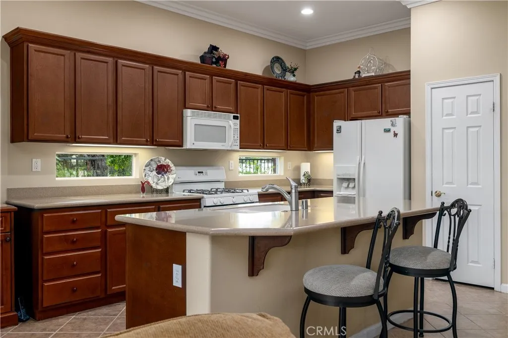 23976 Steelhead, Corona, California 92883 home-pic-6