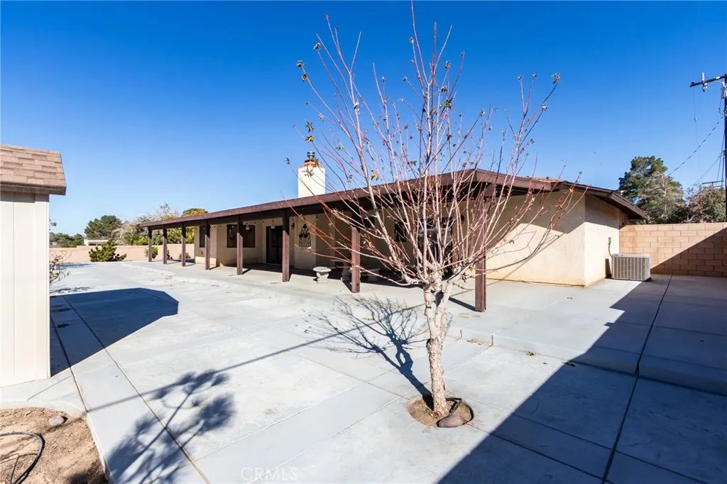14076 Wawona Road, Apple Valley, California 92307 home-pic-31