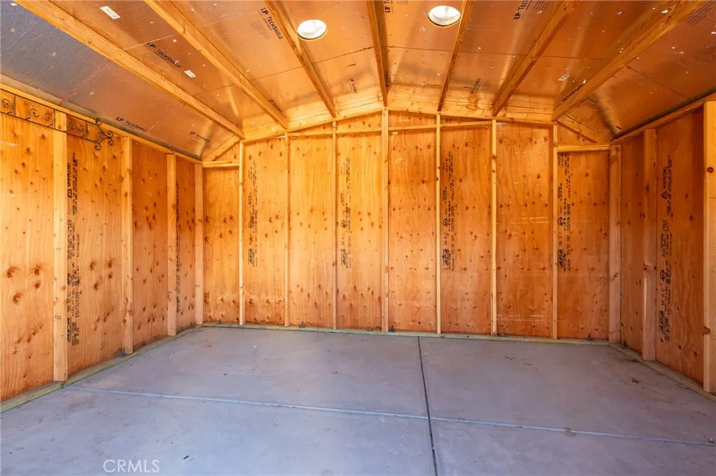 14076 Wawona Road, Apple Valley, California 92307 home-pic-29