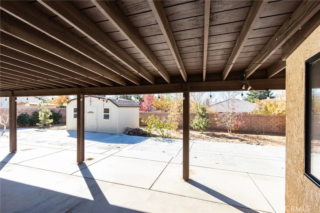 14076 Wawona Road, Apple Valley, California 92307 home-pic-30