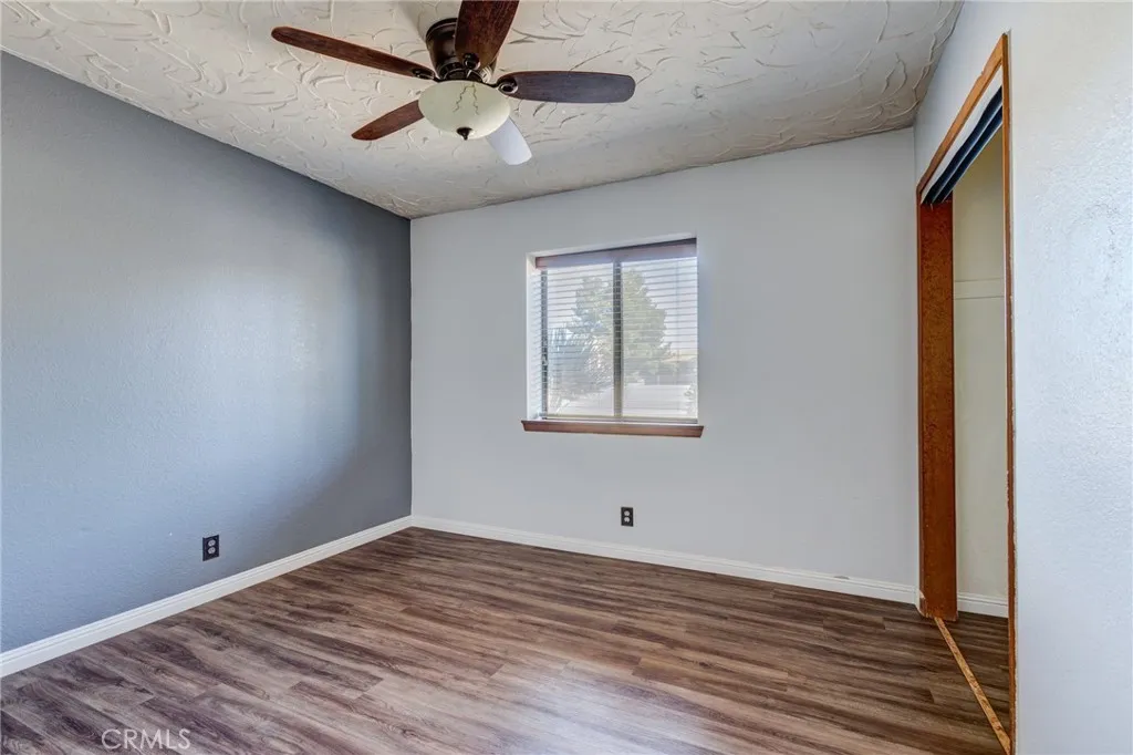 14076 Wawona Road, Apple Valley, California 92307 home-pic-25
