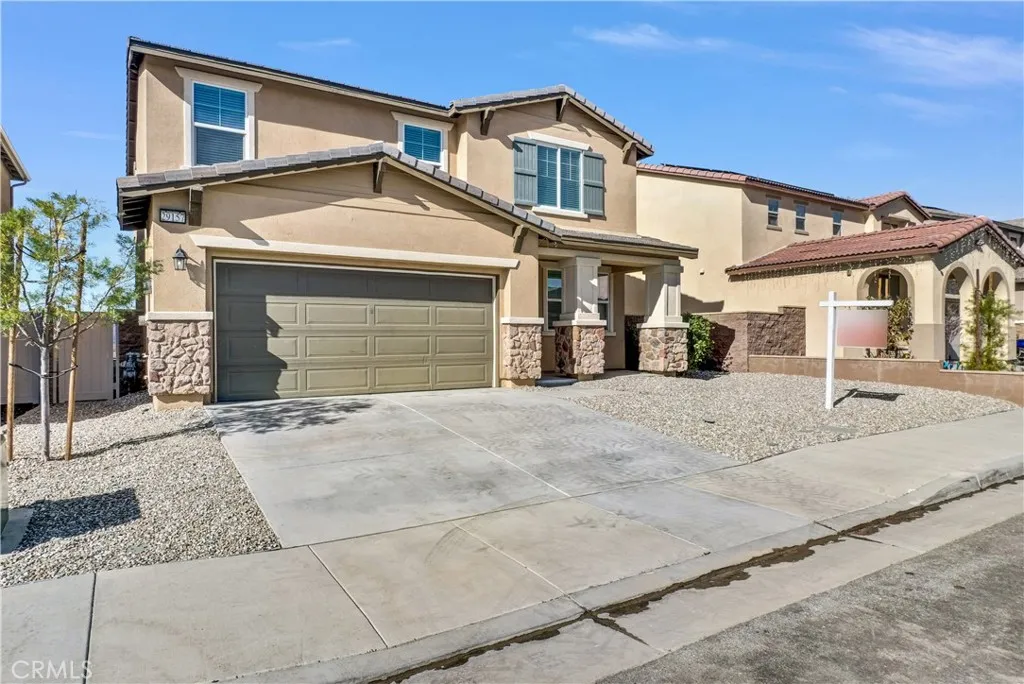 29157 Sunforest, Lake Elsinore, California 92530 home-pic-2