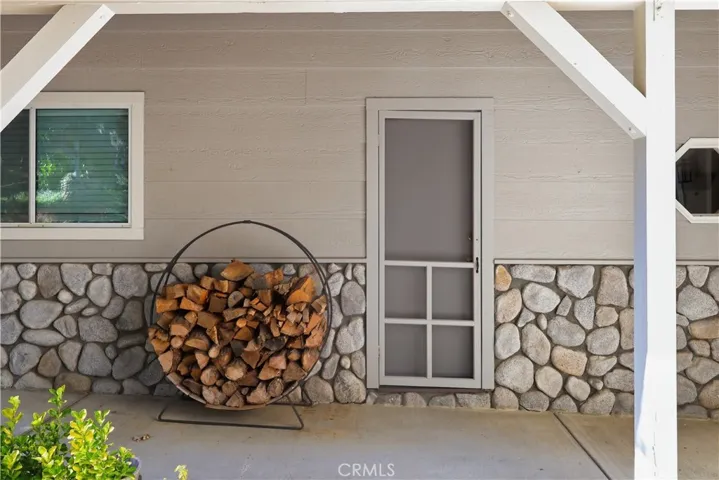174 Golf Course Road, Lake Arrowhead, California 92352