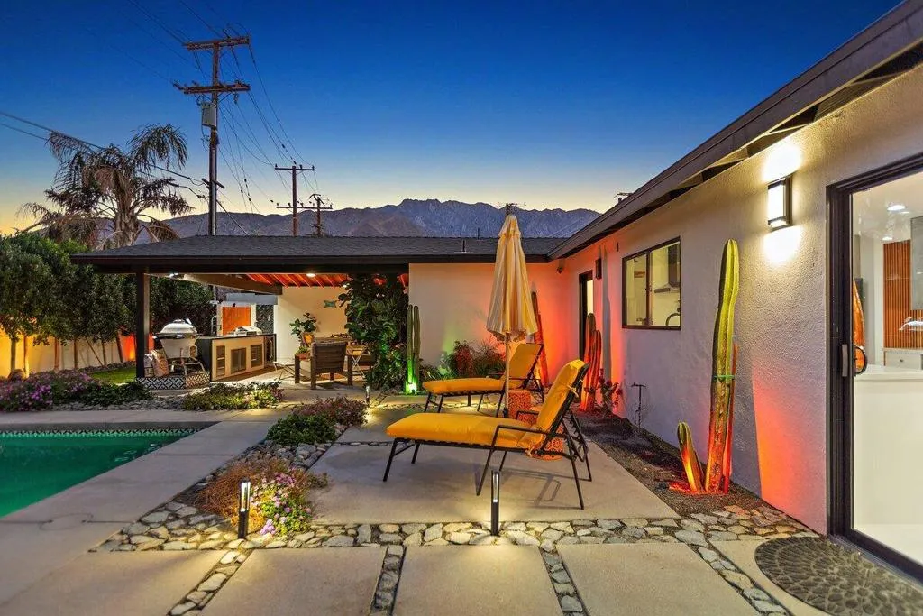 565 W Yorba Road, Palm Springs, California 92262 home-pic-15