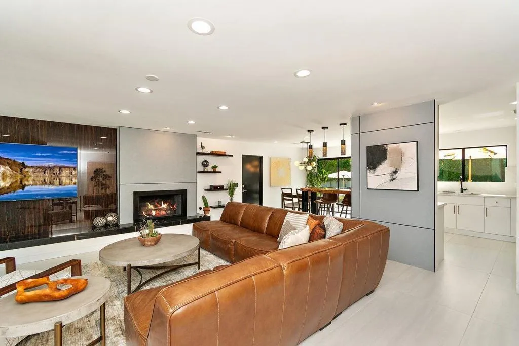 565 W Yorba Road, Palm Springs, California 92262 home-pic-19