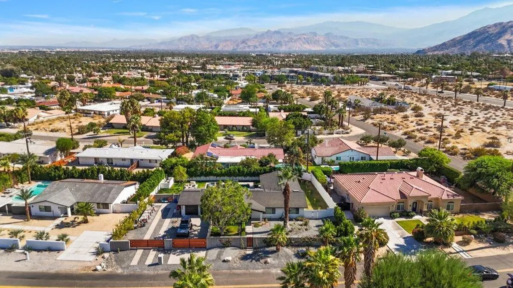 565 W Yorba Road, Palm Springs, California 92262 home-pic-66