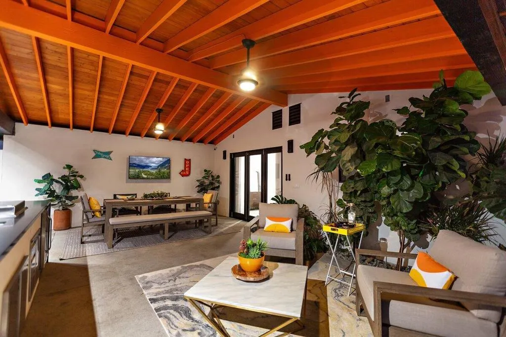 565 W Yorba Road, Palm Springs, California 92262 home-pic-52