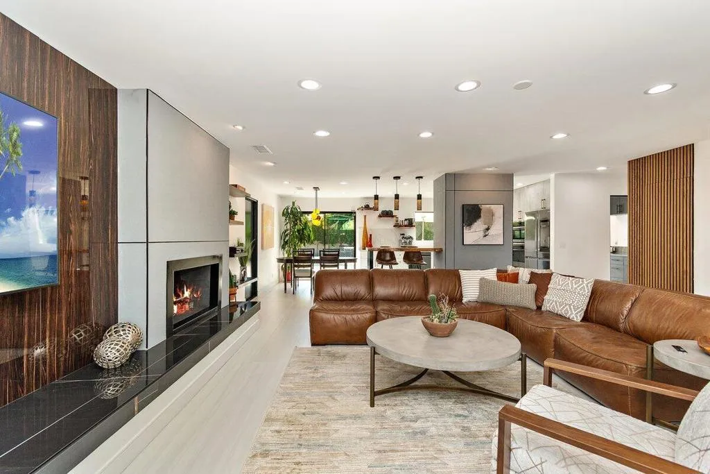 565 W Yorba Road, Palm Springs, California 92262 home-pic-21