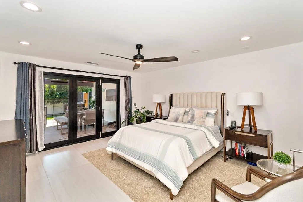 565 W Yorba Road, Palm Springs, California 92262 home-pic-34