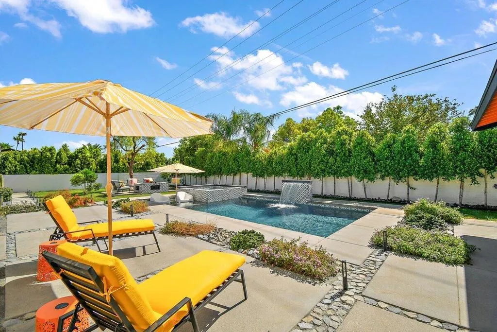 565 W Yorba Road, Palm Springs, California 92262 home-pic-6