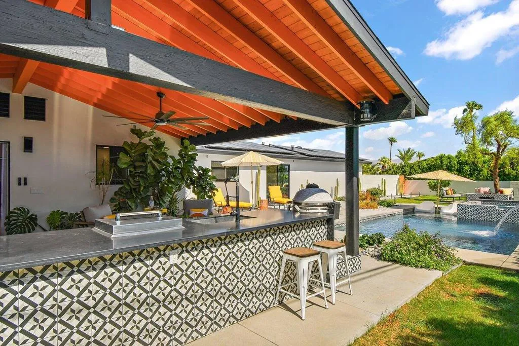 565 W Yorba Road, Palm Springs, California 92262 home-pic-45