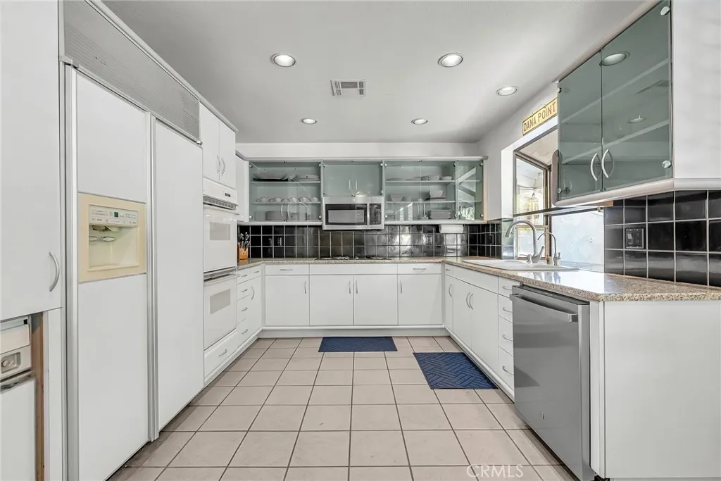 2110 Hathaway, Riverside, California 92506 home-pic-22