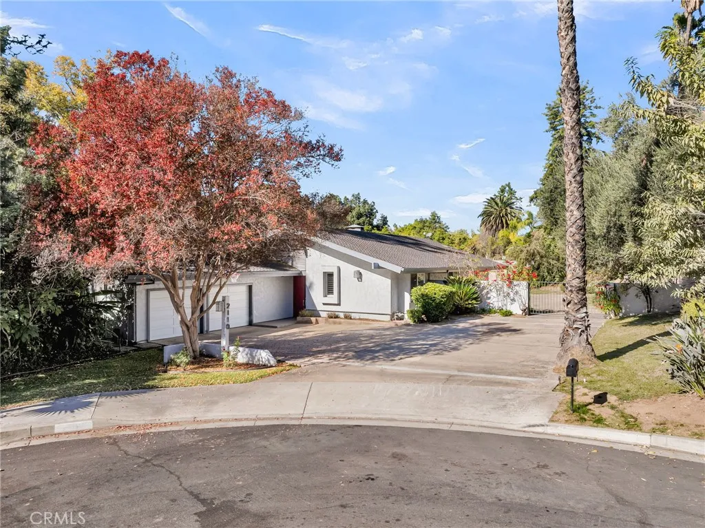 2110 Hathaway, Riverside, California 92506 home-pic-4
