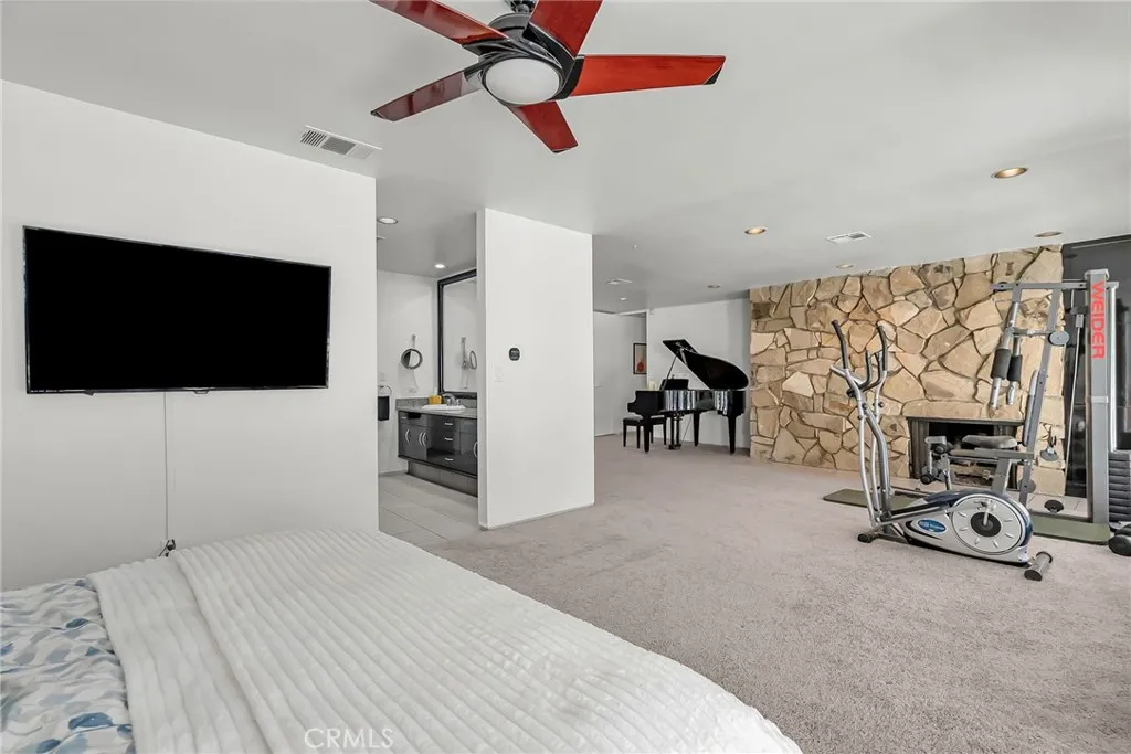 2110 Hathaway, Riverside, California 92506 home-pic-30