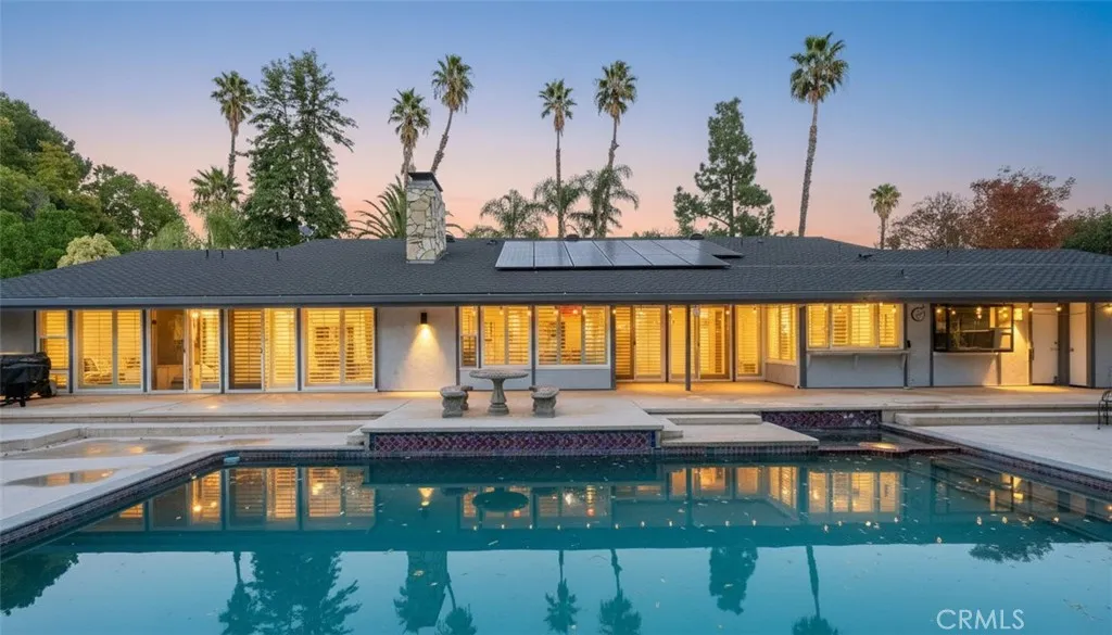 2110 Hathaway, Riverside, California 92506 home-pic-1