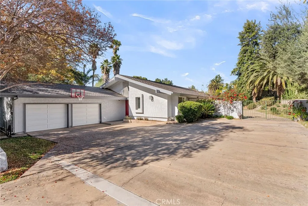 2110 Hathaway, Riverside, California 92506 home-pic-7