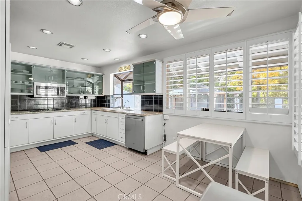 2110 Hathaway, Riverside, California 92506 home-pic-21
