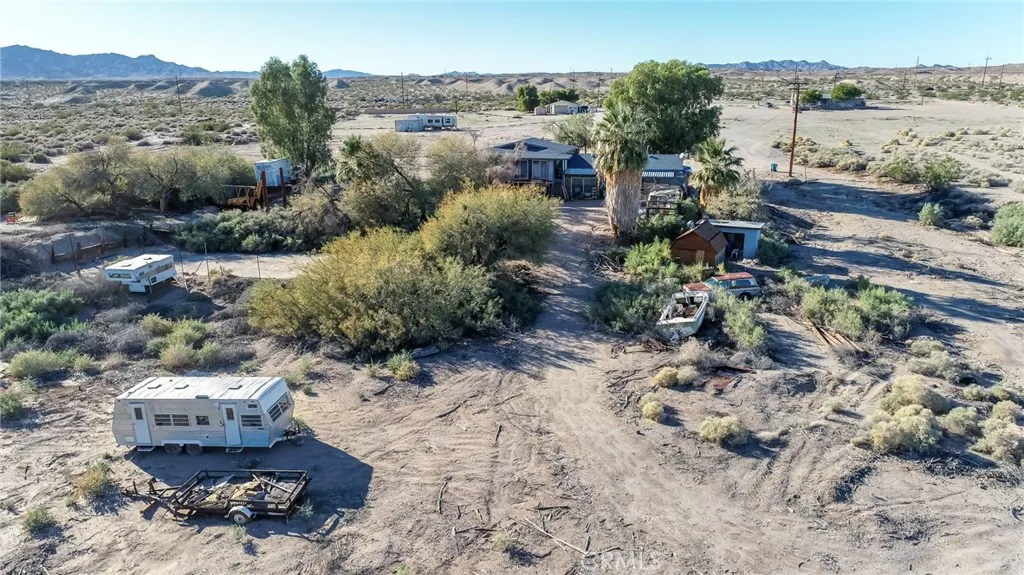 1415 Tamarack Lane, Needles, California 92363 home-pic-34