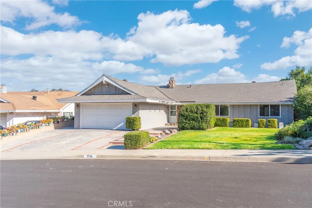 1714 Mount Marty, Walnut, California 91789 home-pic-1