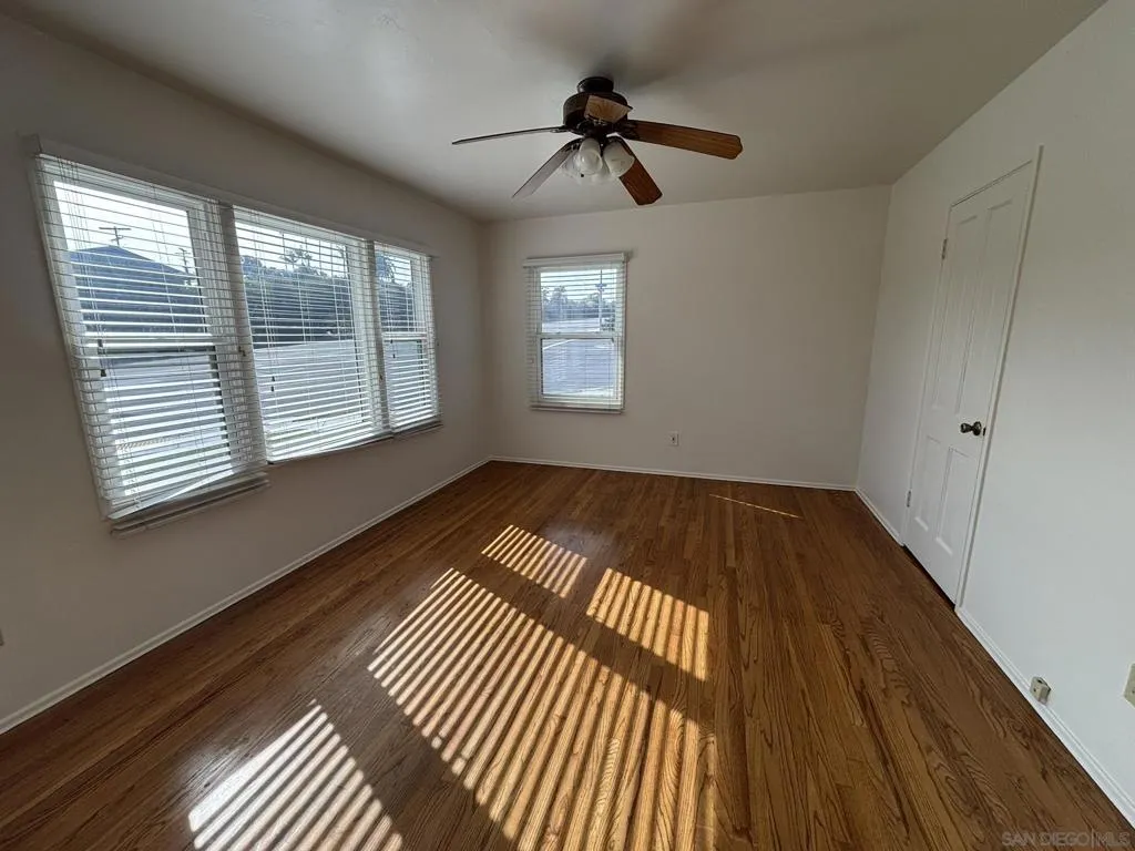 1676 Chatsworth Blvd, San Diego, California 92107 home-pic-13