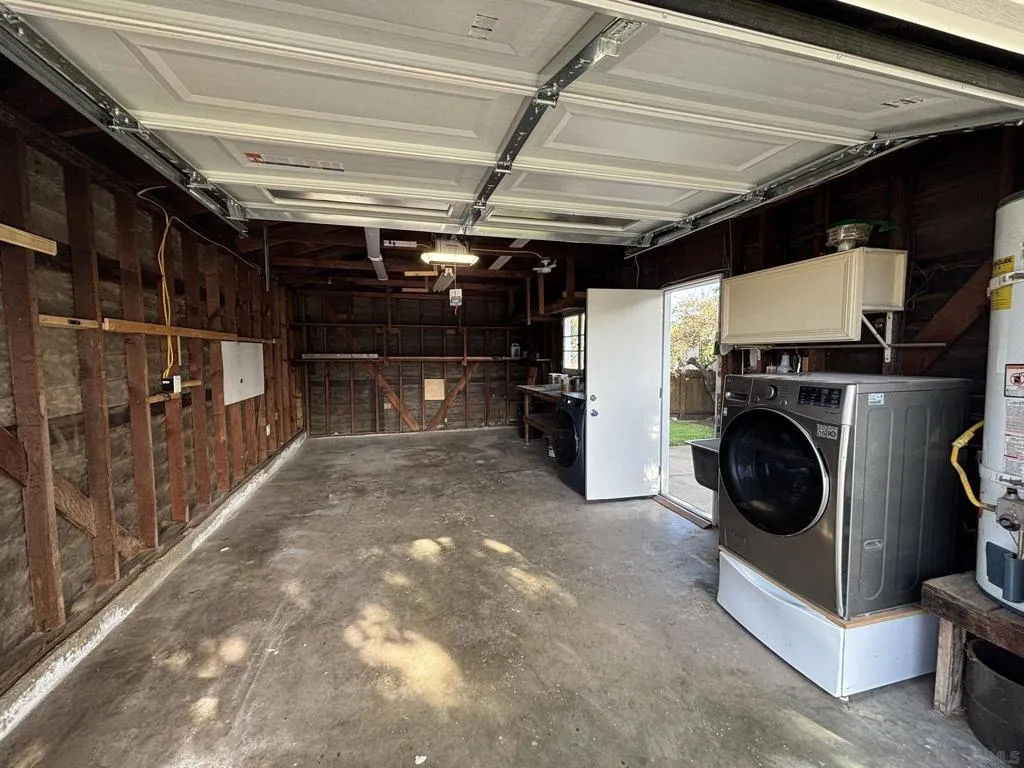 1676 Chatsworth Blvd, San Diego, California 92107 home-pic-19