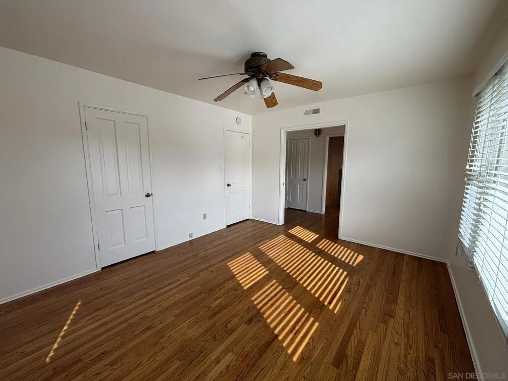 1676 Chatsworth Blvd, San Diego, California 92107 home-pic-17